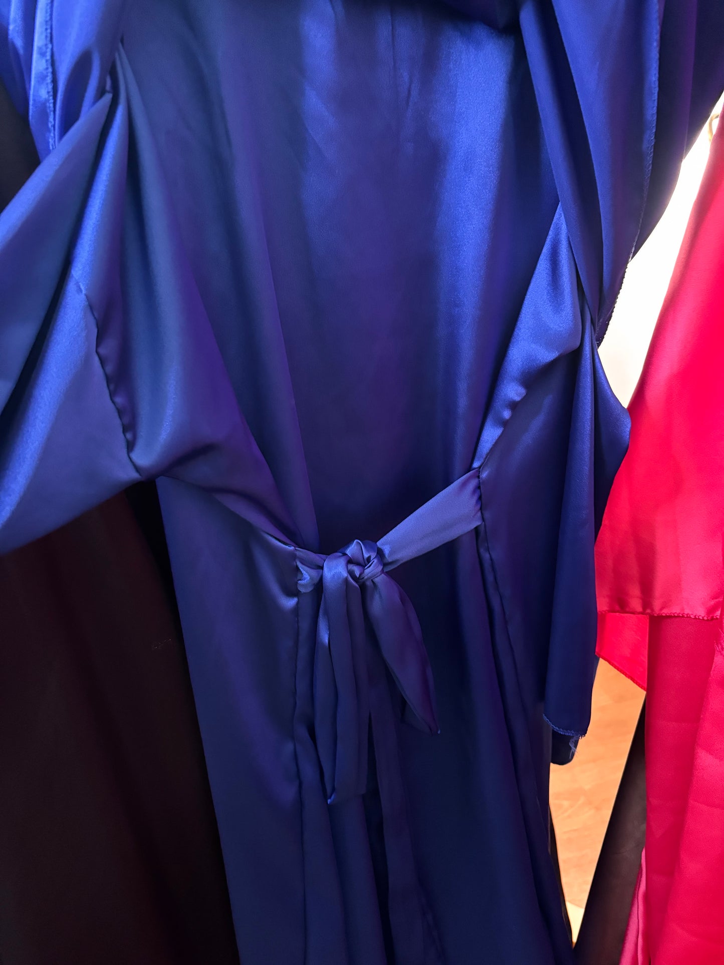 Robe avec cape